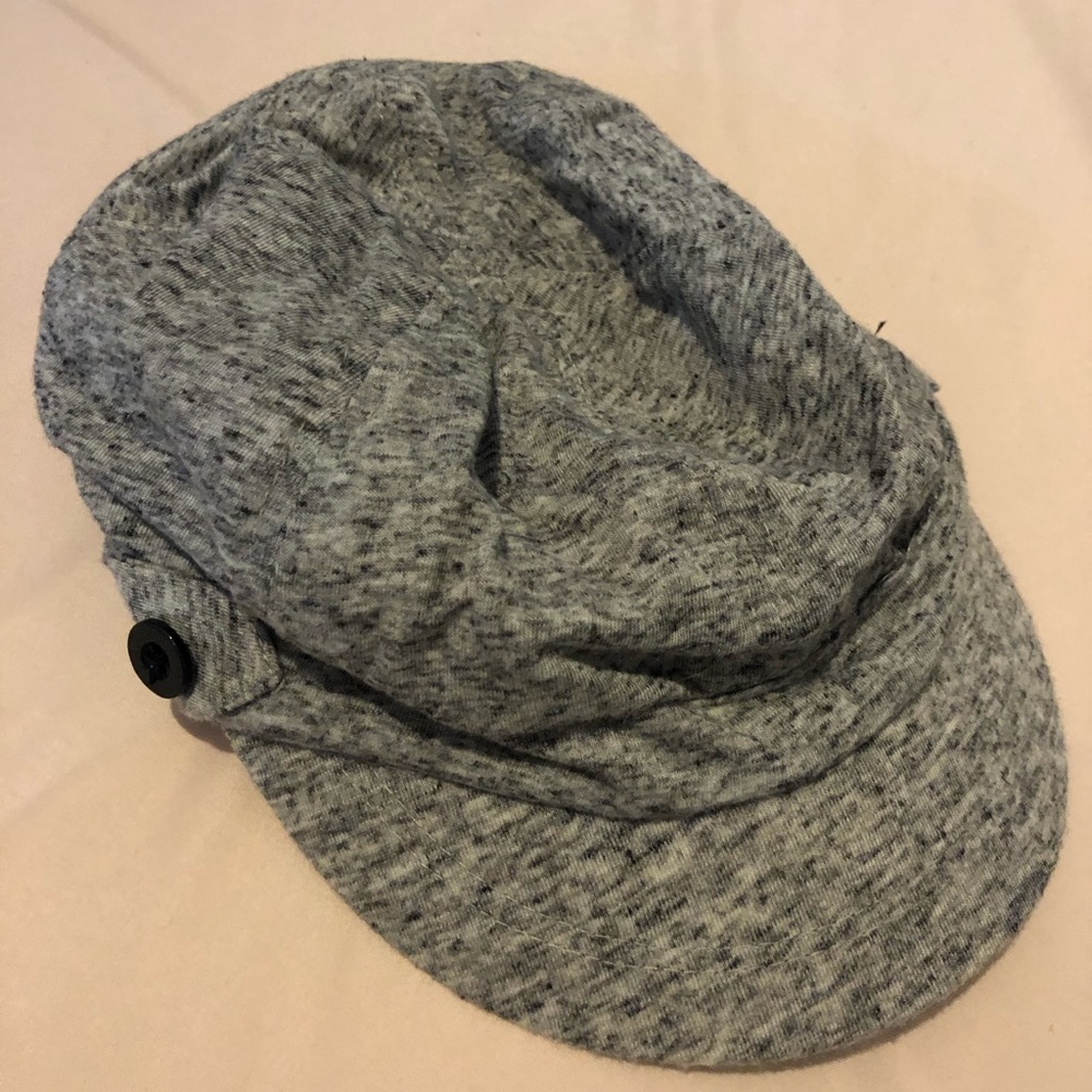 Gray hat